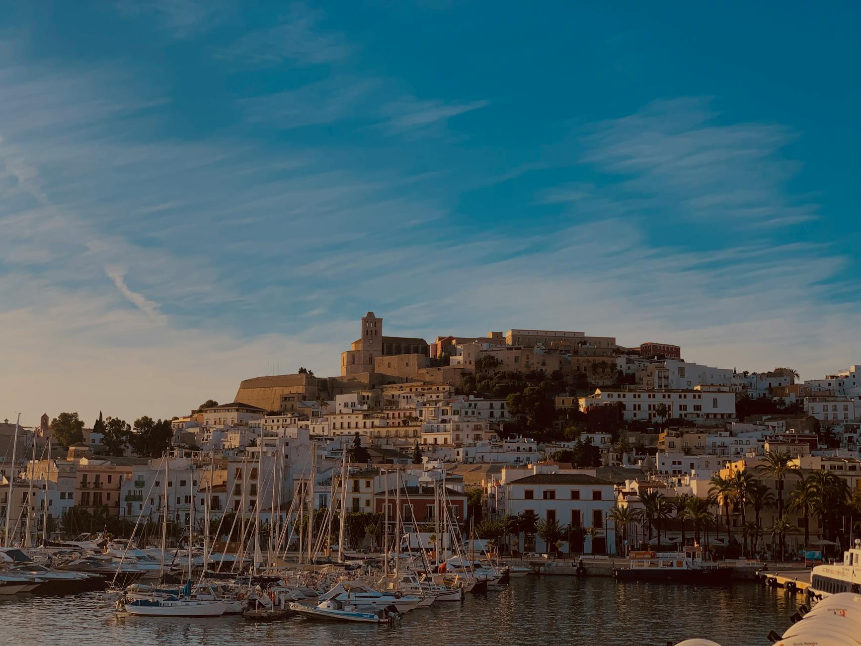 Kostenloses Stock Foto zu dockt, gebäude, hafen von ibiza