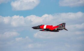 Sicherheitsbestimmungen für Flugreisen: Wichtige Hinweise 8 Sicherheitsbestimmungen für Flugreisen